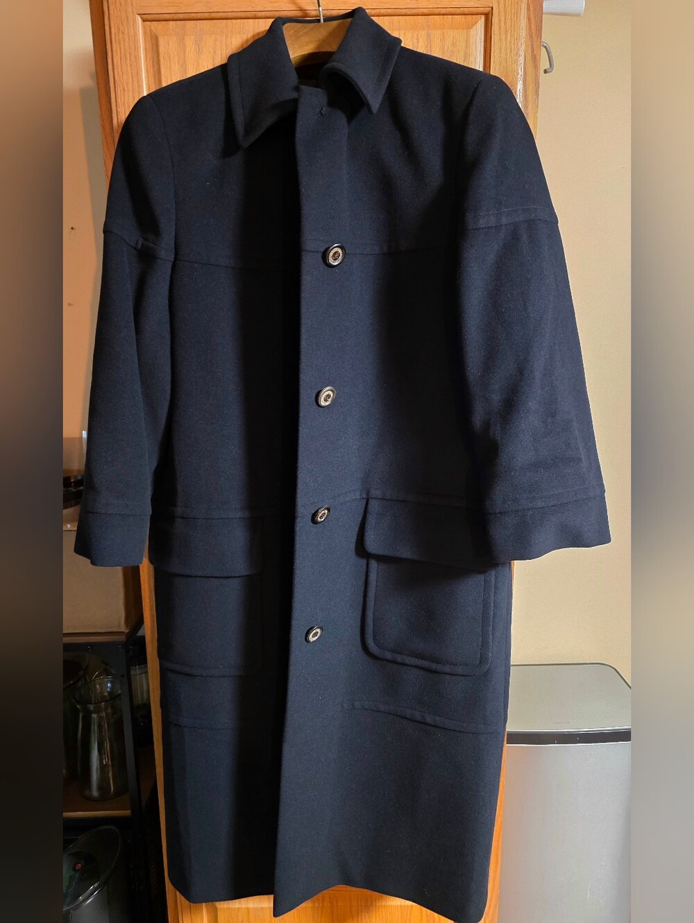 Louis Feraud Women's Black Wool Pea Coat with Button Front